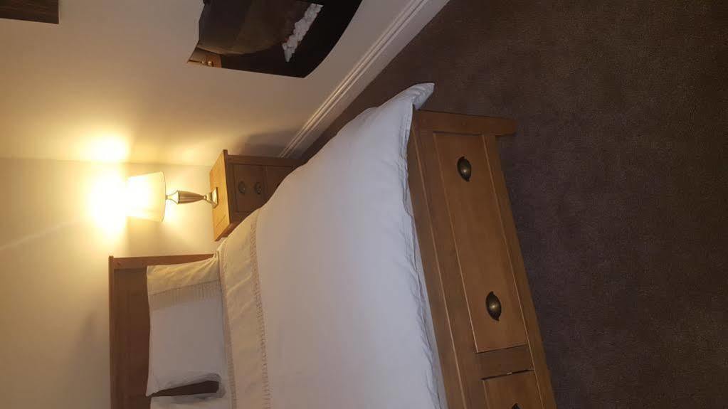 Roosecote Guest House Barrow-in-Furness Buitenkant foto